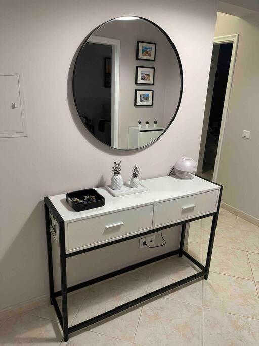 Luxury Modern Beach Apartment Quarteira Kültér fotó
