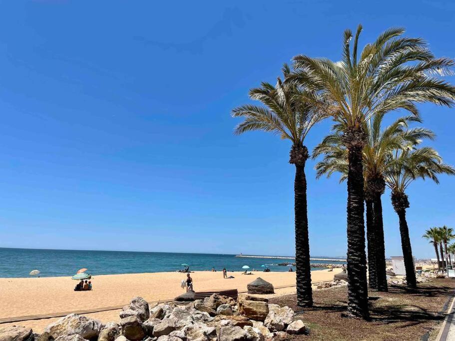 Luxury Modern Beach Apartment Quarteira Kültér fotó