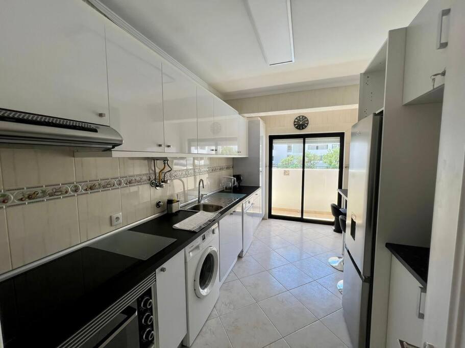 Luxury Modern Beach Apartment Quarteira Kültér fotó